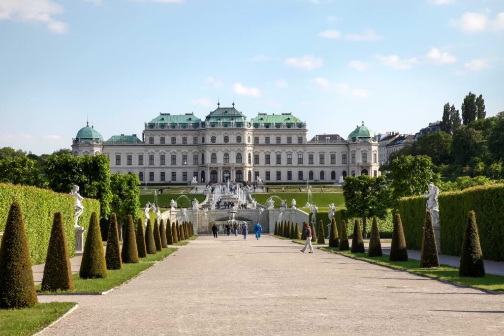 belvedere-palace-and-garden-vienna