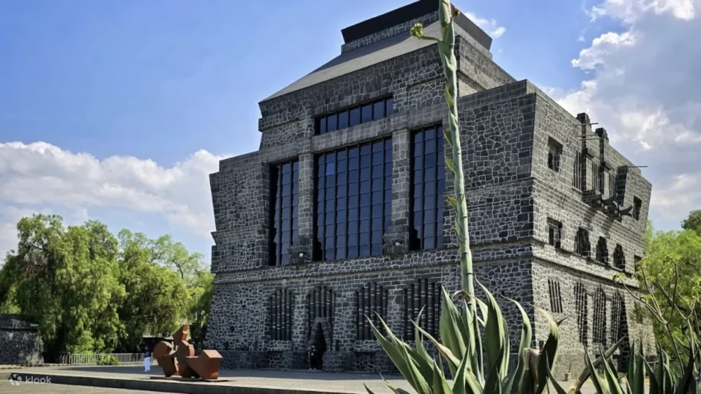 Αναγουακάγι (Anahuacalli)