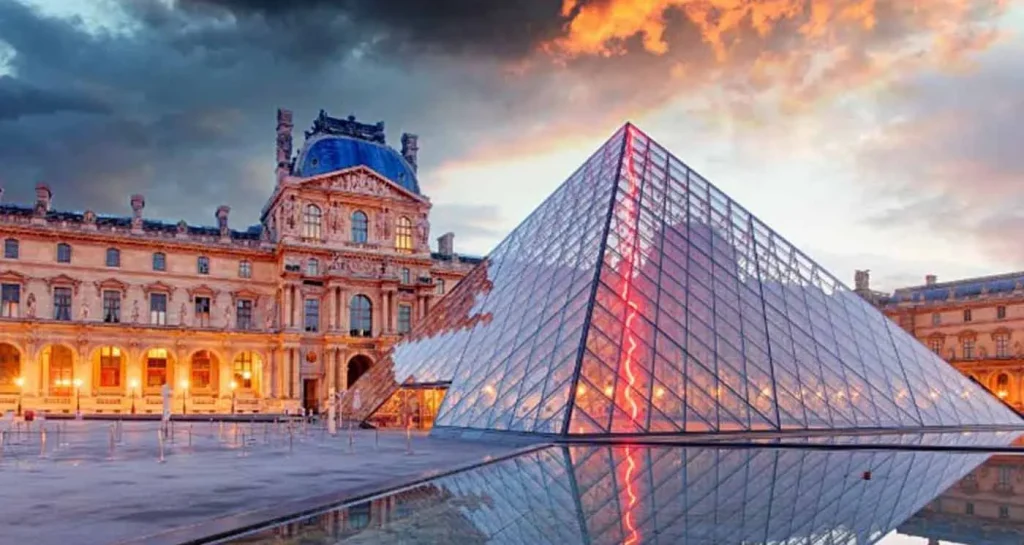 Louvre