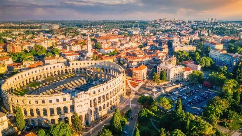 Pula