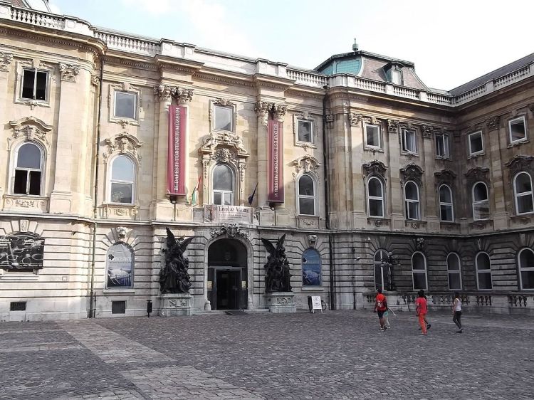 history_museum_budapest