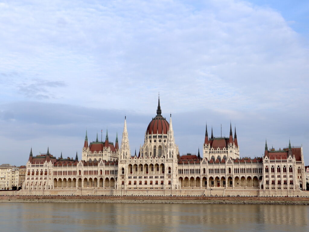 hungarian_parliament