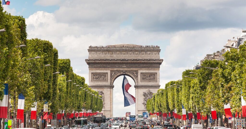 paris_champ-elysees