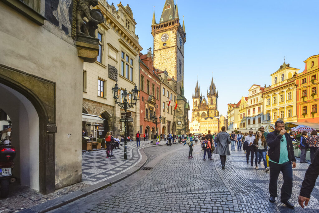 walking_old_town_prague