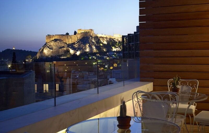 Art lounge restaurant