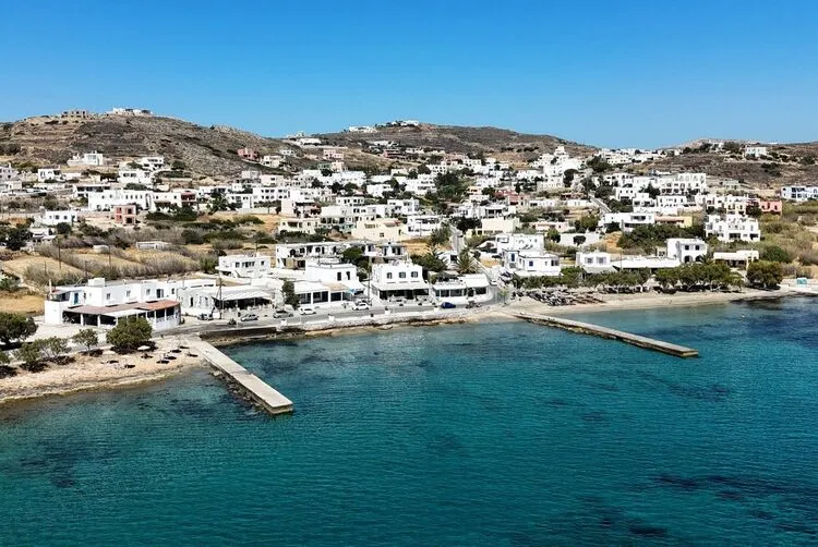 Αζόλιμνος Σύρος