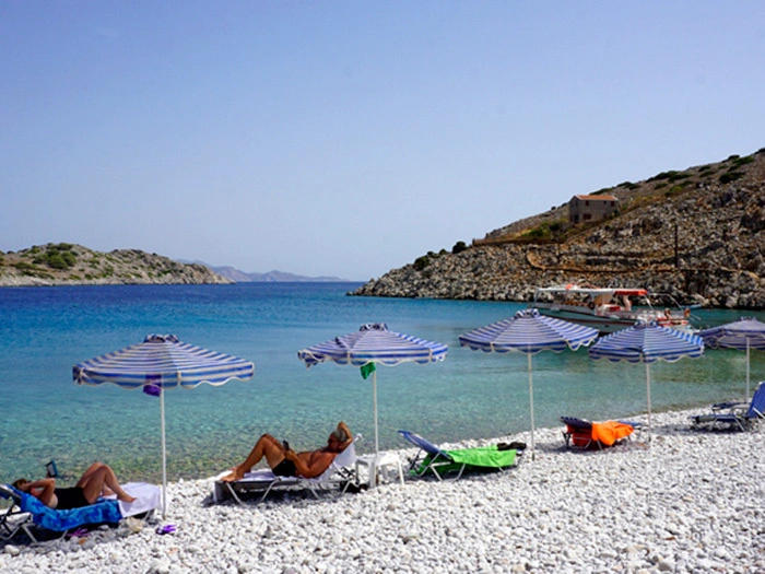Παραλία Μαραθούντα Σύμη