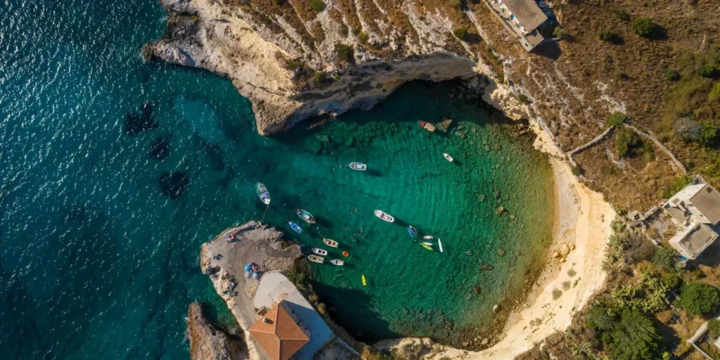 Μέζαπος Μάνη