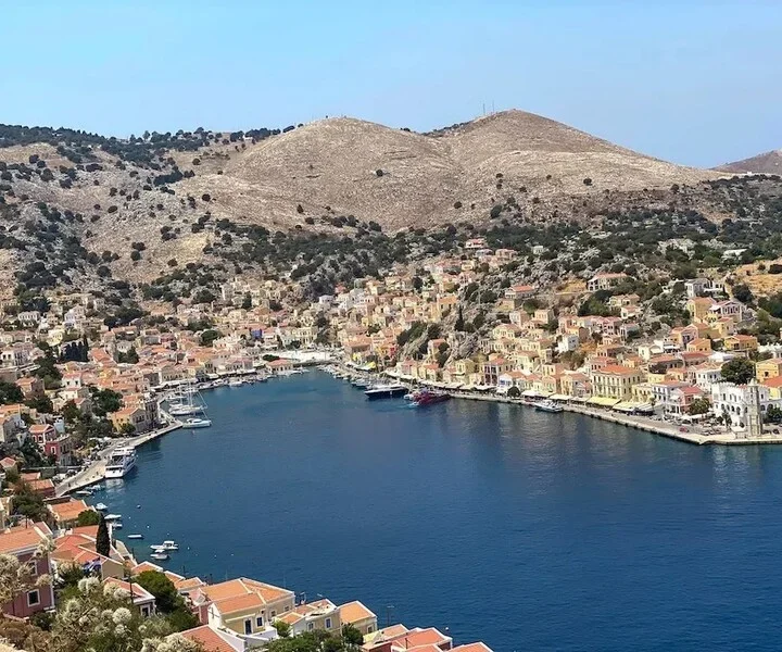 Σύμη Χώρα