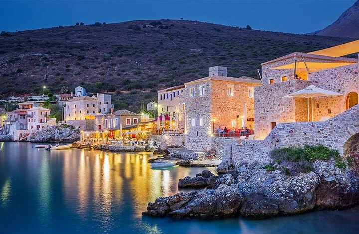 Μάνη Λιμένι Νύχτα