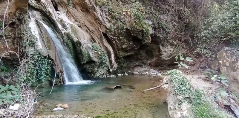 Καταρράκτης Ανθούσας Πάργα