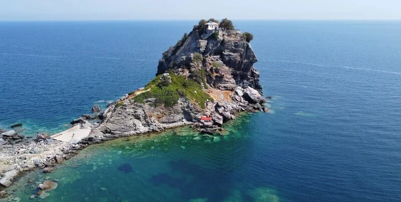 Εκκλησάκι του Aγίου Ιωάννη Σκόπελος