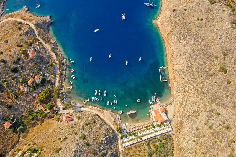 Μανδράκι Ύδρα