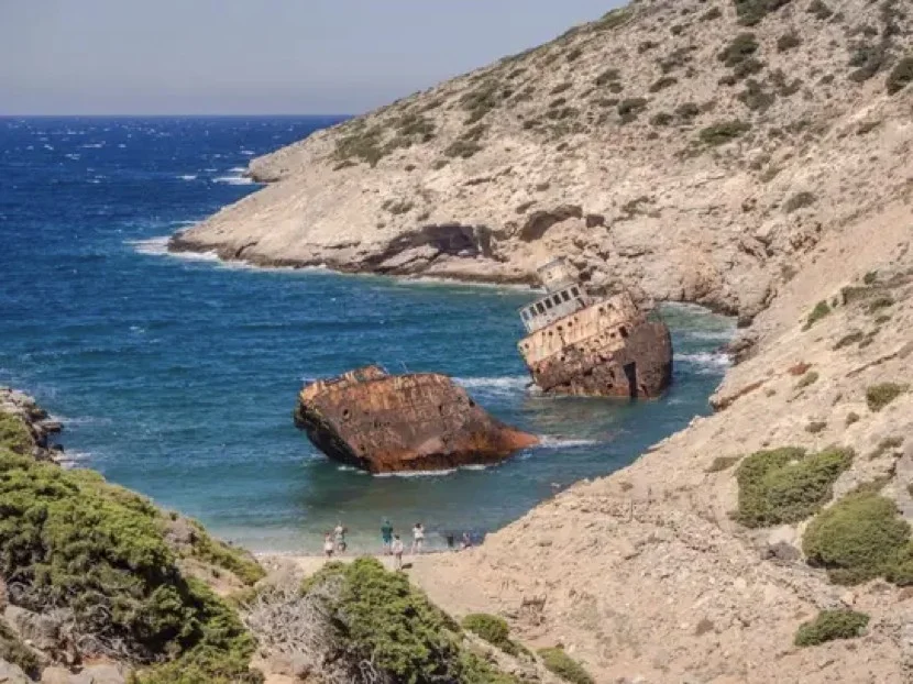 Ναυάγιο Ολυμπία στην Καλοταρίτισσα Αμοργός