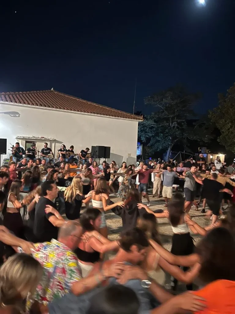 Πανηγύρι στην Ικαρία
