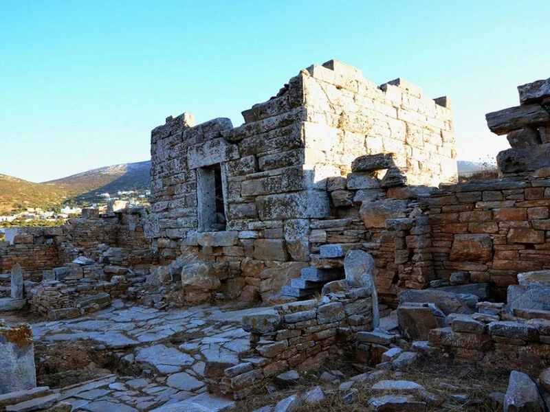 Πύργος της Αγίας Τριάδας Αμοργός