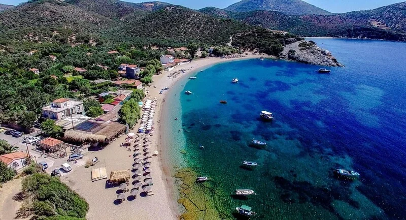 Παραλία Τάρτι Λέσβος