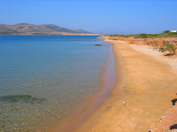 Παραλία Αγίου Γεωργίου Αντίπαρος