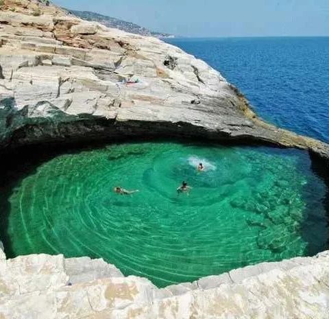 Παραλία Γκιόλα Θάσος