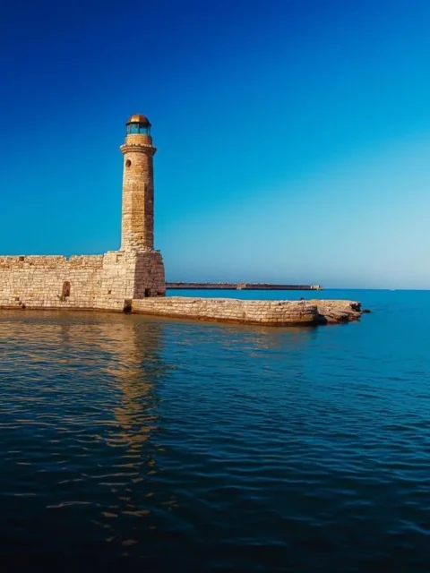 Φάρος στο λιμάνι του Ρεθύμνου
