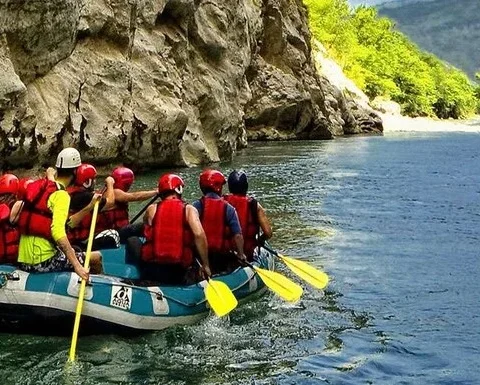 Rafting στον Άραχθο ποταμό
